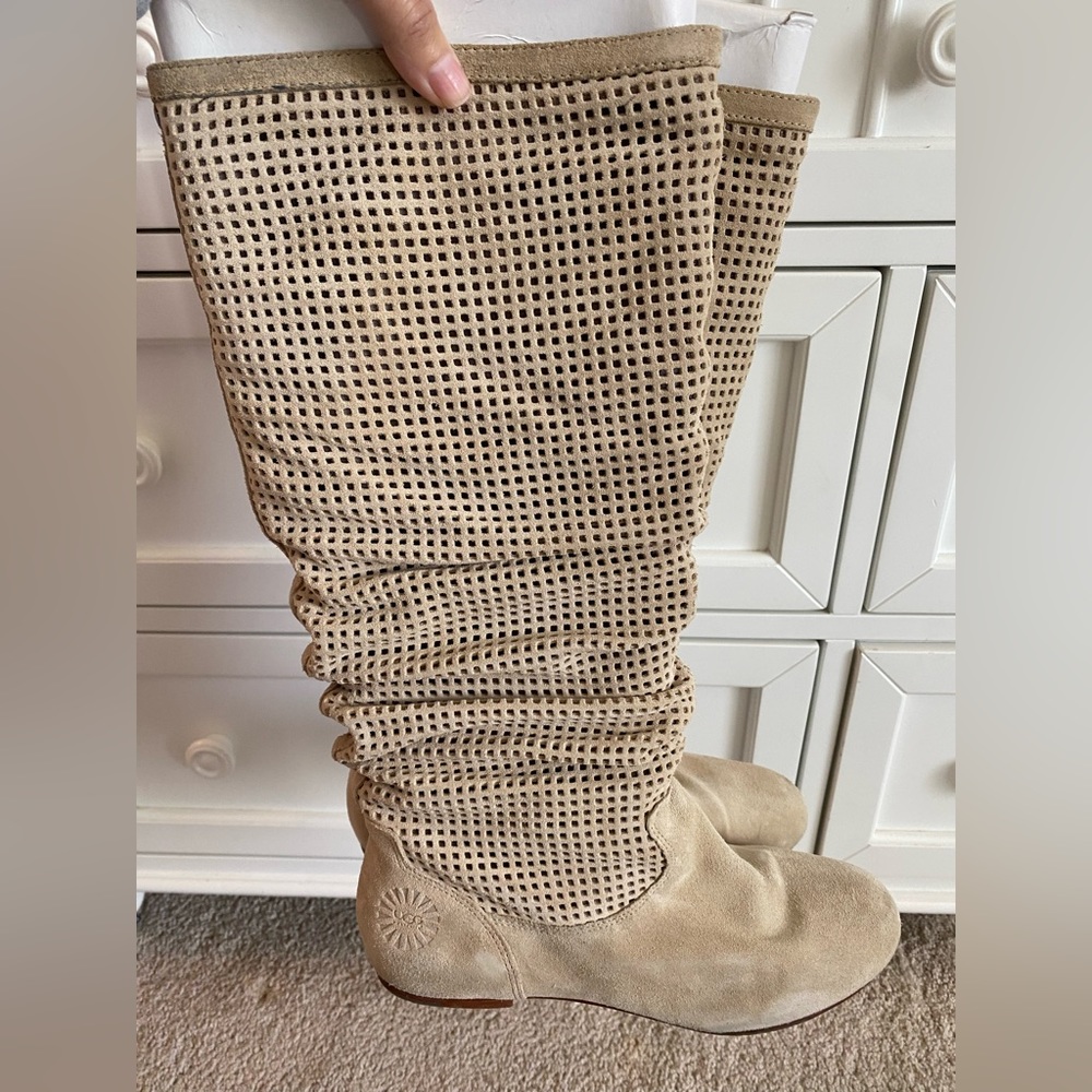 Uggs boots